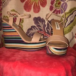💜Steve Madden wedges💜